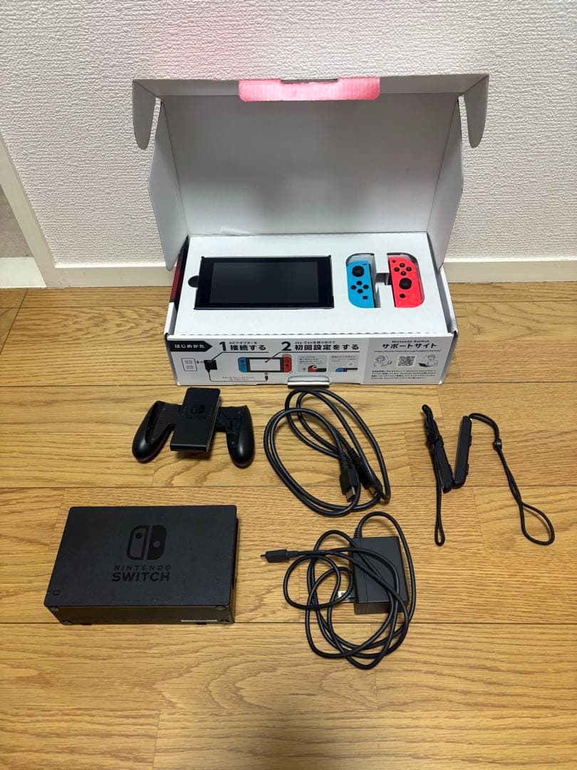 Nintendo Switch 本体 青/赤 Joy-Con【箱・付属品完備】
