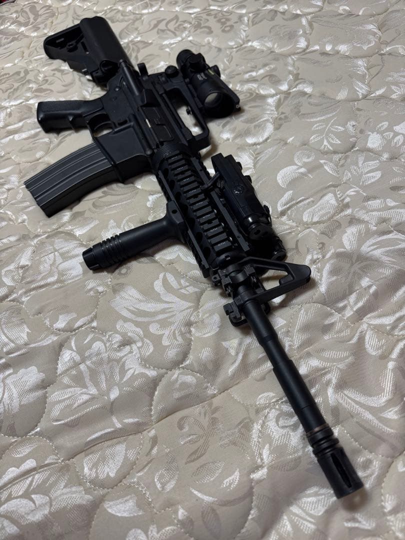 次世代電動ガン ブラック スコープ付き