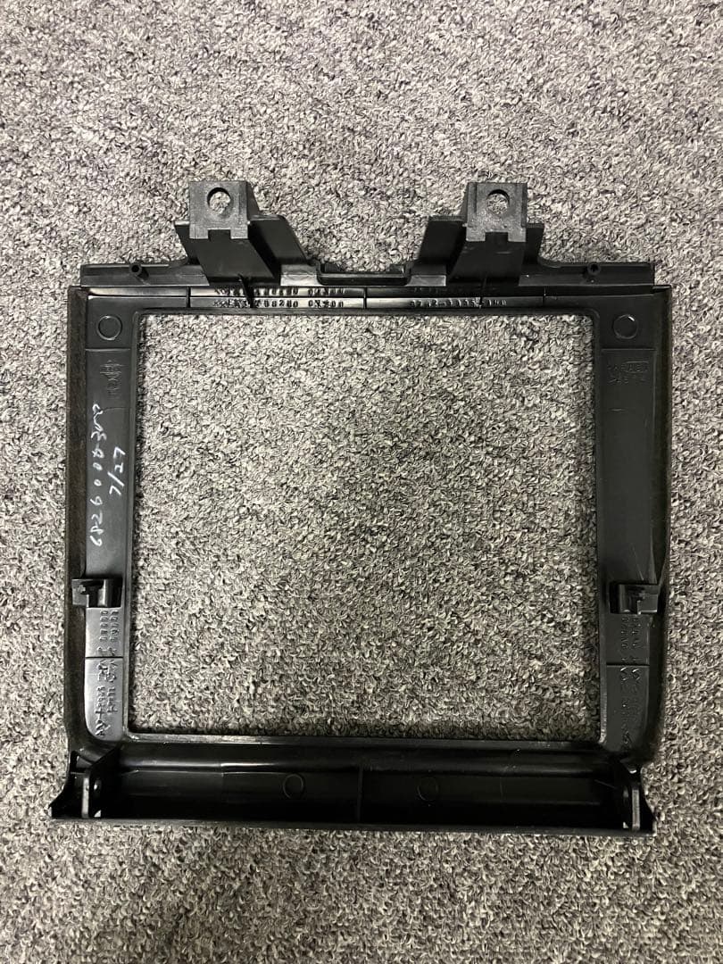 WGC34 ステージア オーディオパネル エアコン吹き出し口 ドリンクホルダー