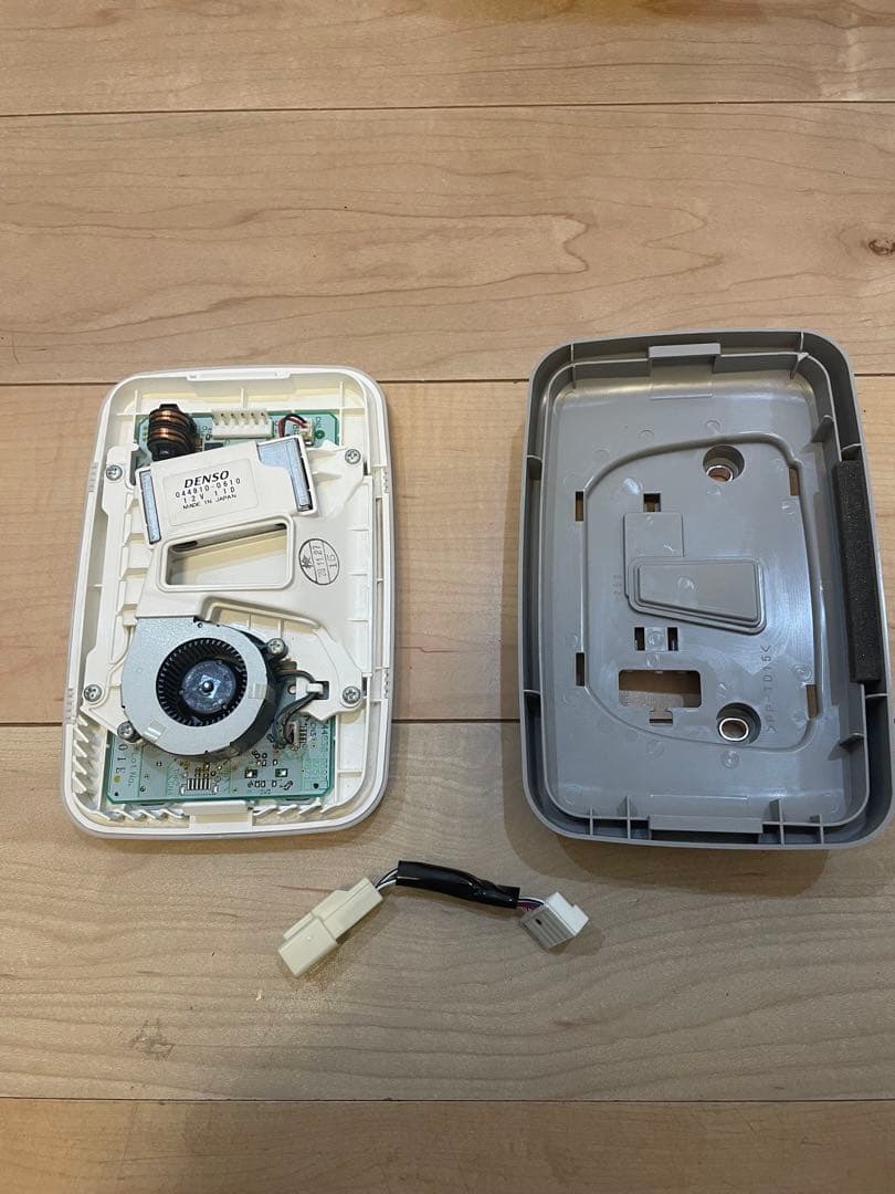 プラズマクラスター搭載LEDルームランプ　フォレスター　SJ