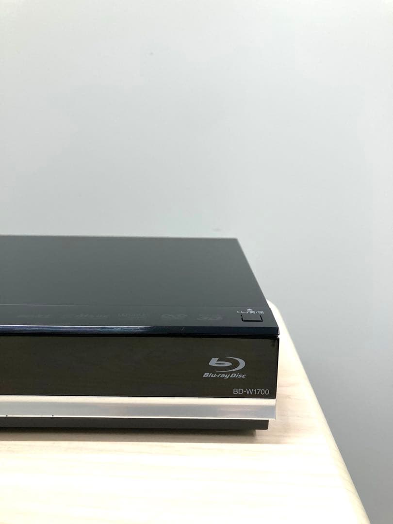 めっちゃ綺麗　1TB シャープ　AQUOS ブルーレイ　BD-1700