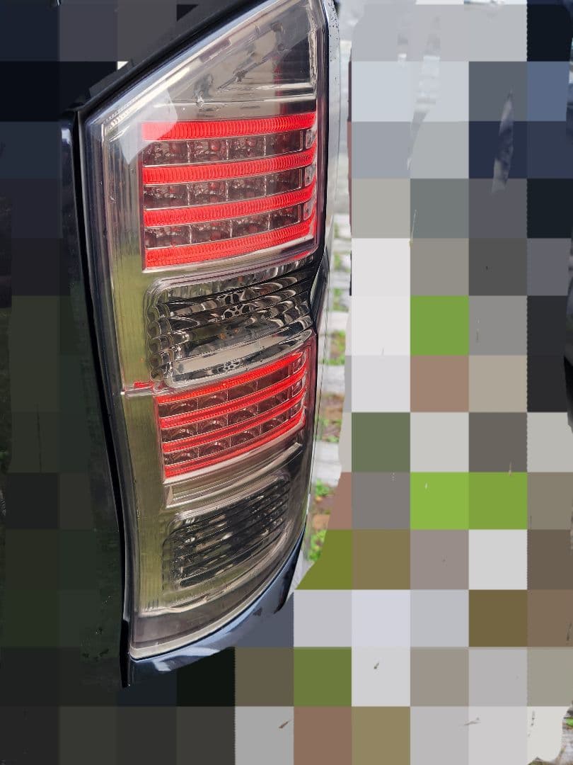 ヴァレンティ　ステップワゴンRK5後期スモークテールランプ