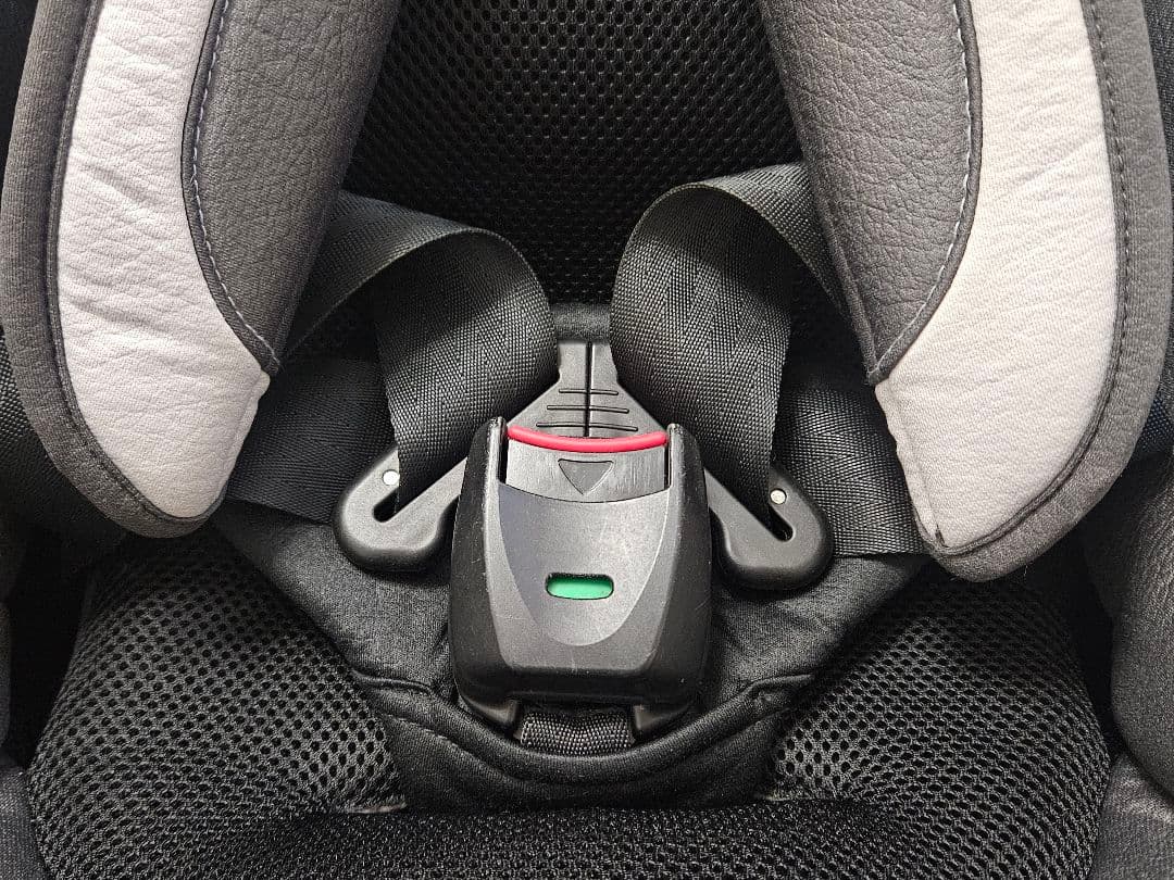 コンビ ネルーム エッグショック NF-500 チャイルドシート