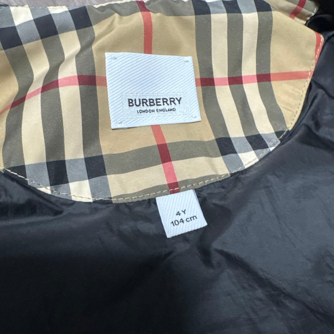 BURBERRY チェック柄ダウンジャケット 4Y/104cm