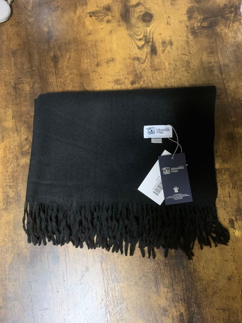 p*n様 美品Johnstons 大判ストールジョンストンズ マフラーブラック