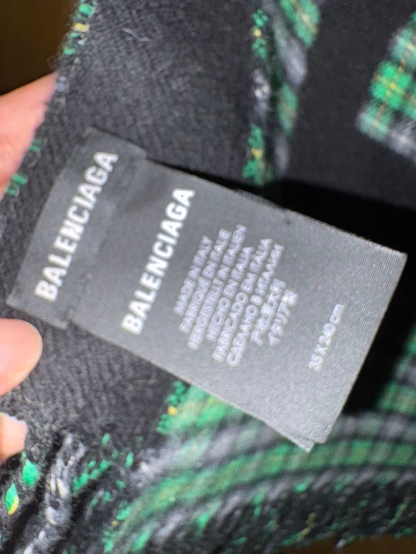 バレンシアガ　ストール　マフラー