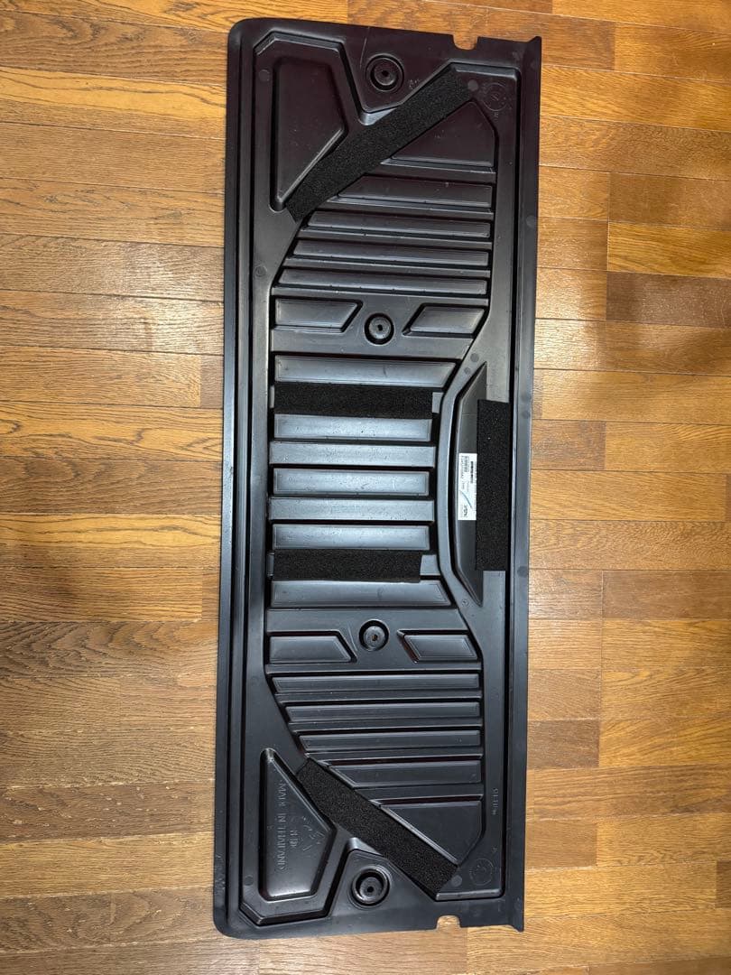 【純正】ハイラックス ベッドライナー テールゲート部 ＋　上部プロテクター