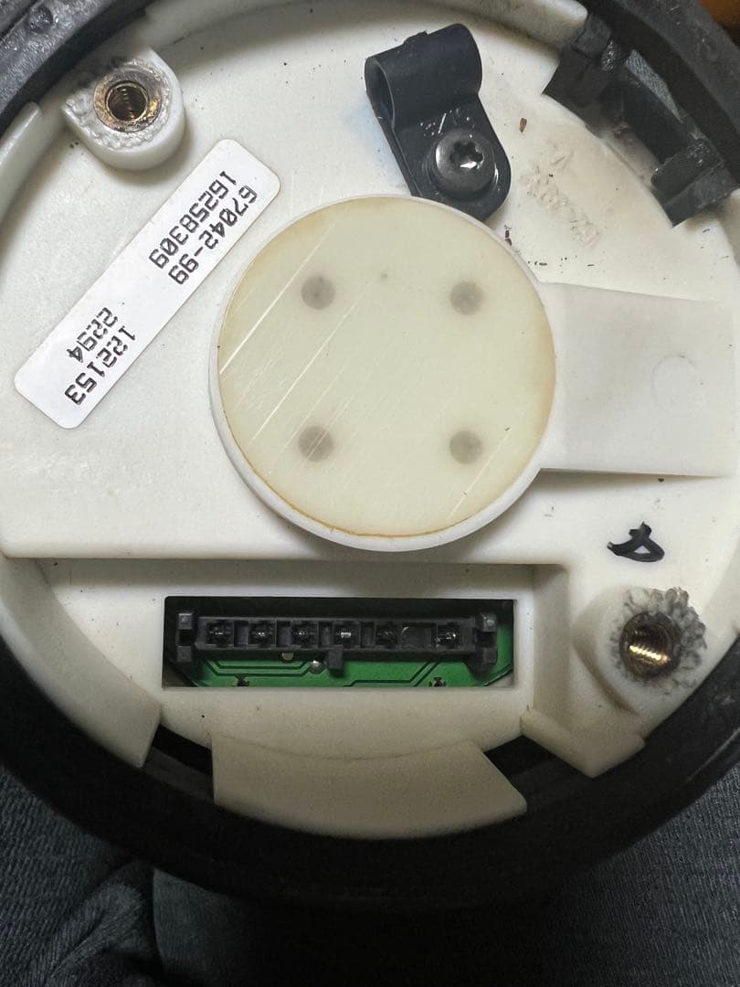 ハーレー純正スピードメーター・タコメーターステー付き中古動作未確認