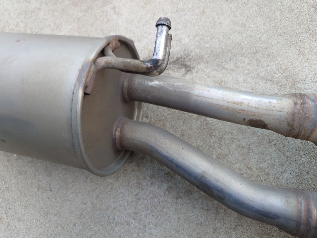 プリウスα モデリスタ リアマフラー