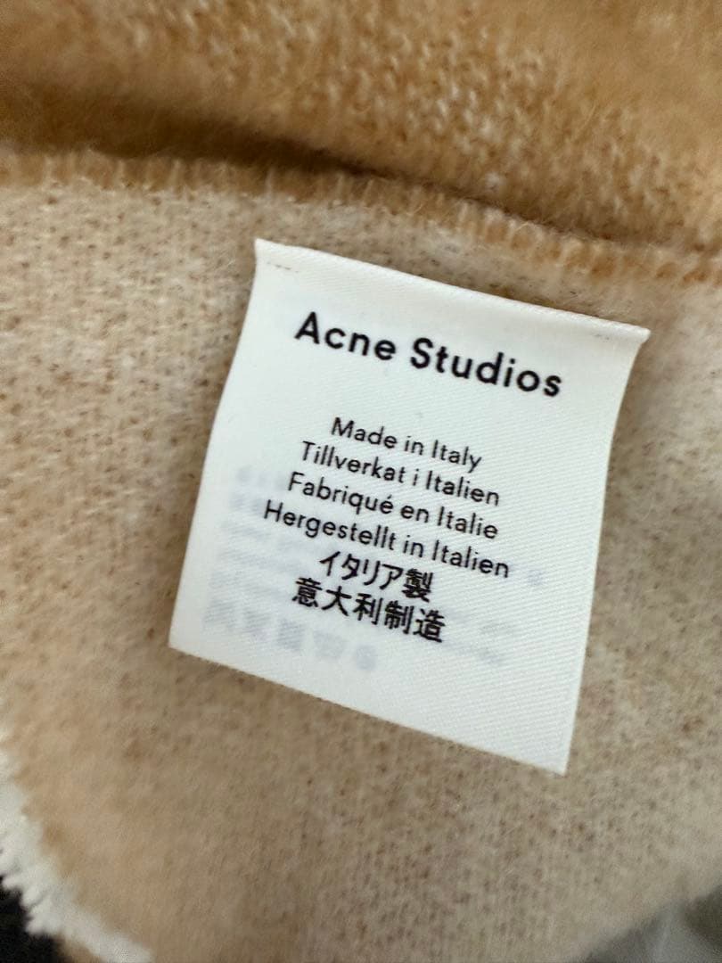 美品 Acne studios （アクネ ストゥディオス）マフラー 大判ストール