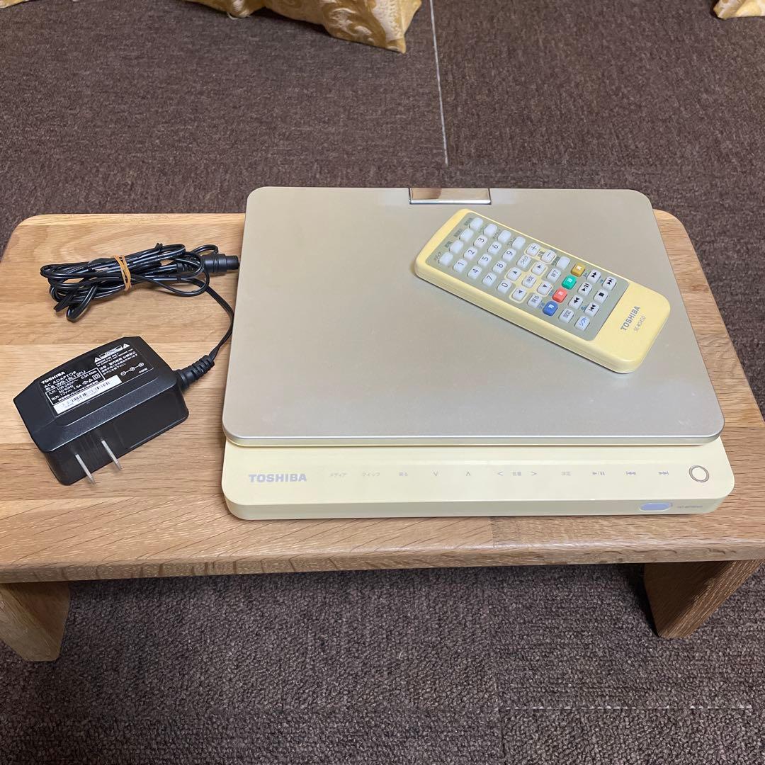 東芝REGZA ポータブルブルーレイディスクプレーヤーSD-BP900S