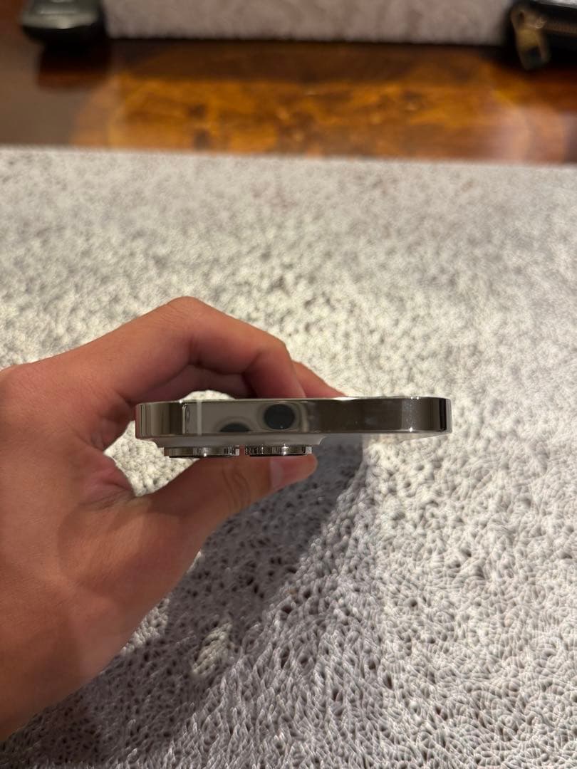 Apple iPhone 14 Pro シルバー 本体 128GB SIMフリー