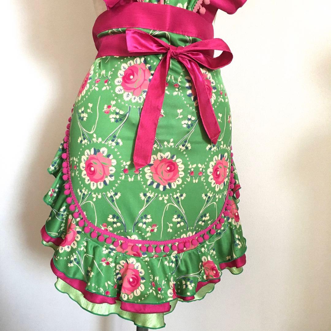 フラメンコ 衣装 ピキージョ エプロン バラ柄 グリーン ピンクポンポン