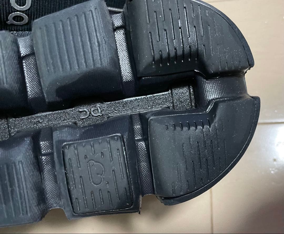 オン　クラウド6 ウォータープルーフ　26cm