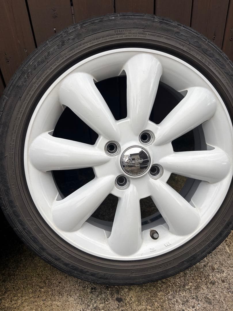 15インチ ホワイト 8スポークホイール