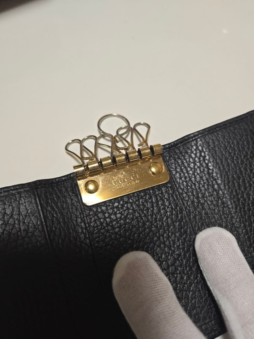 GUCCI 6連キーケース　マーモント　ブラック 保存袋 箱付き