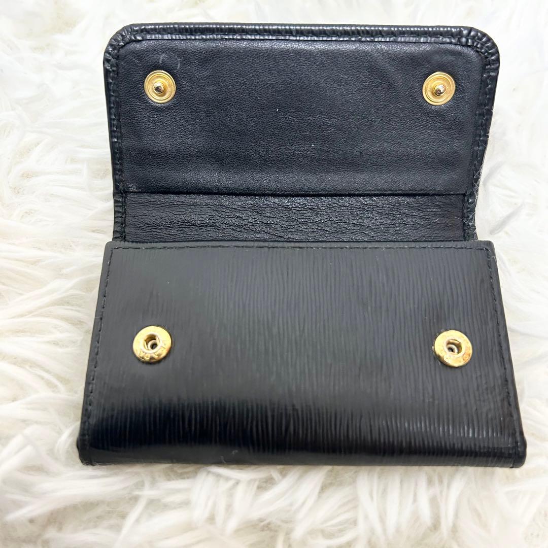 プラダ キーケース 三角ロゴプレート レザー Wホック　ブラック