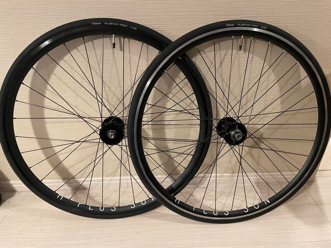 前後セット　H PLUS SON リム　フィルウッドハブ　完組ピストホイール