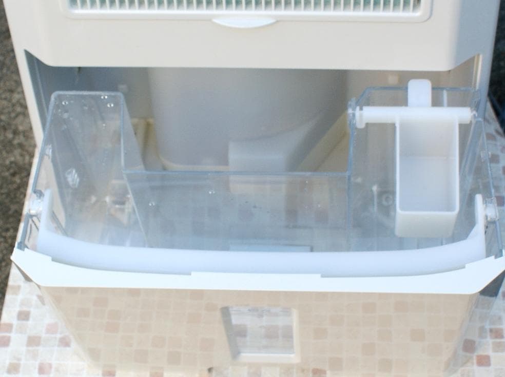 美品 CORONA コロナ 冷風・衣類乾燥・除湿機 CDM-F1023　23年製