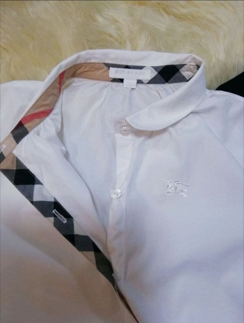 の*あ様 今週限り！ BURBERRY　フォーマルスーツ　160サイズ　バーバリ