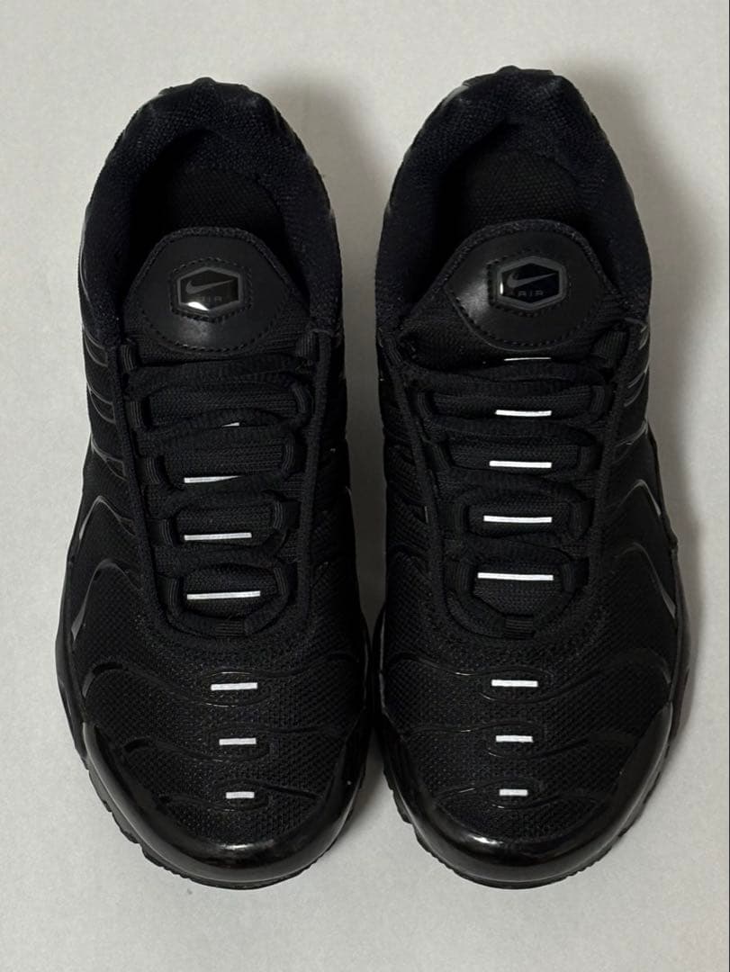NIKE エアマックスプラス　ブラック　23.5㎝【中古品】