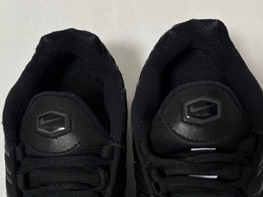 NIKE エアマックスプラス　ブラック　23.5㎝【中古品】