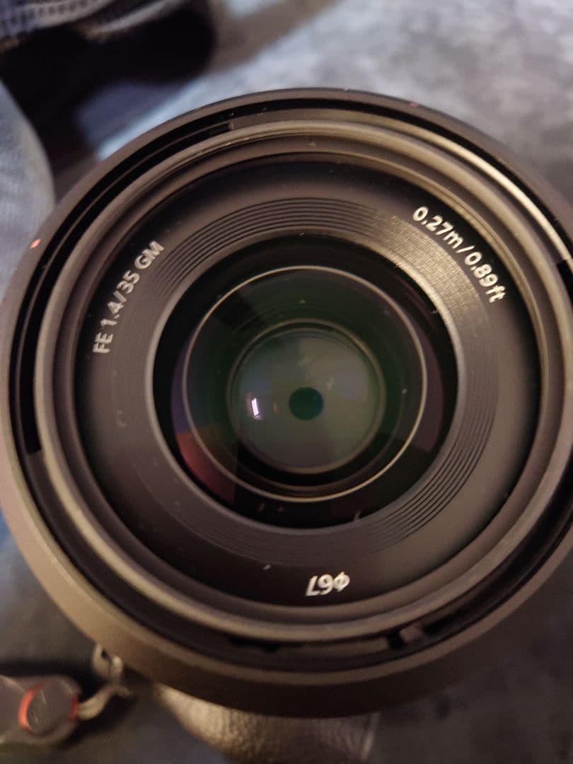 SONY SEL35F14GM 35mm F1.4レンズ プロテクター付