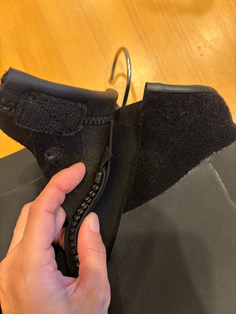 ウェットスーツ ブラック 長袖・長ズボン　fellow