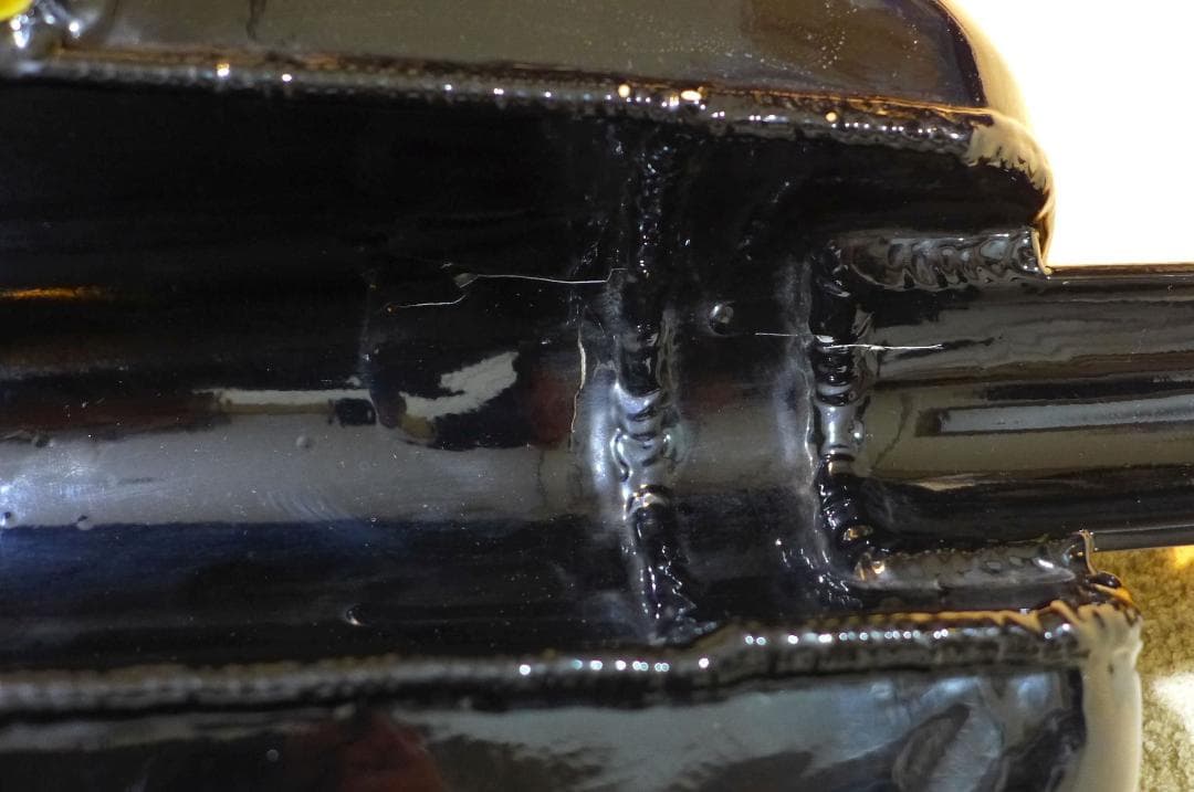 美品アルミ製ピーナッツタンクXL04～06年スポーツスター黒ハーレー