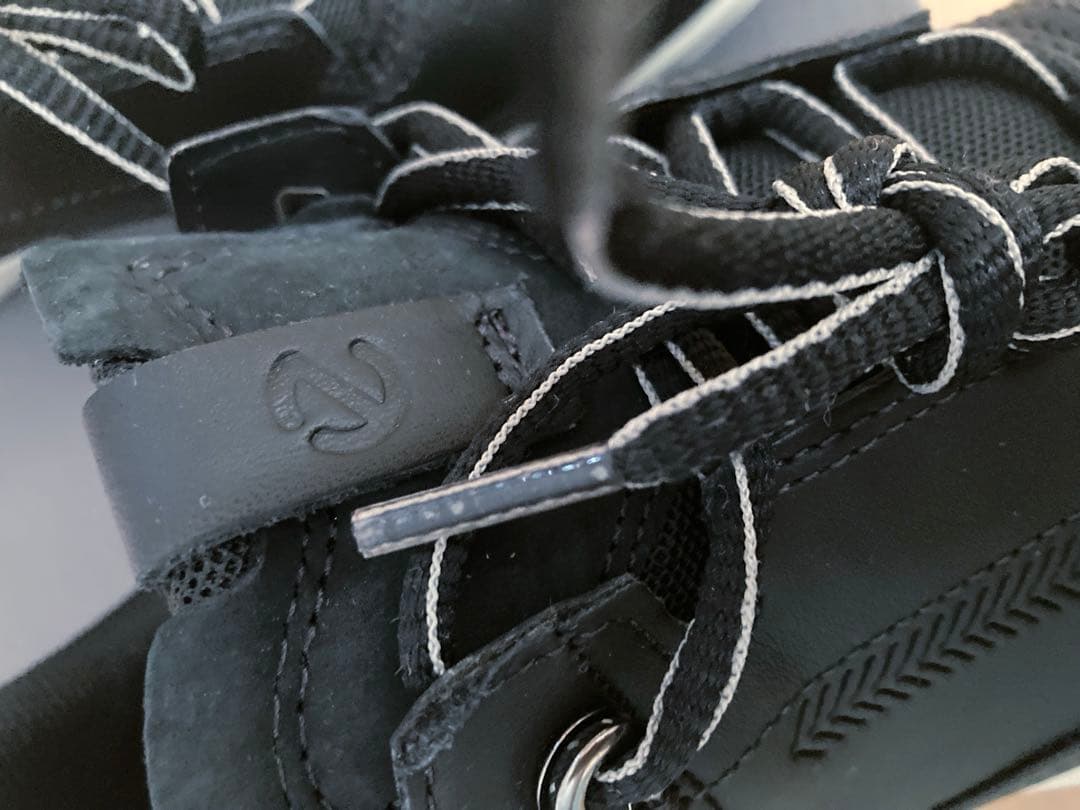 【新品】ecco レディース　シューズ　ゴアテックス　スニーカー　24.5