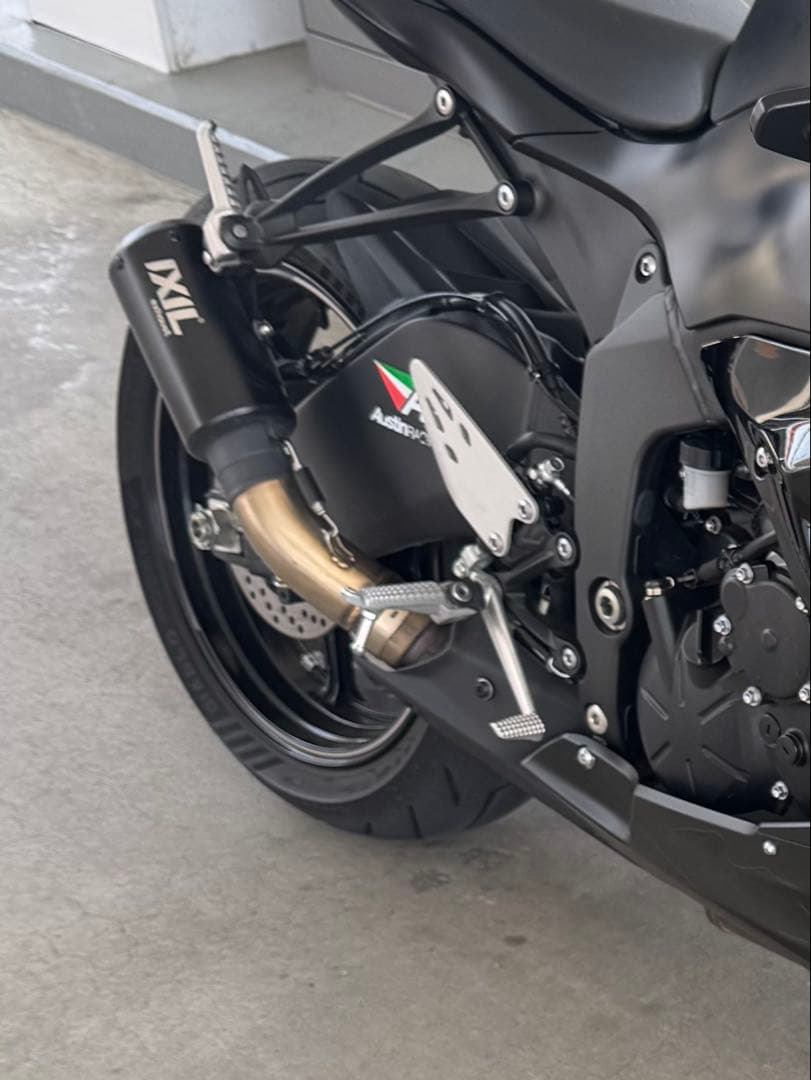 zx6r ixilマフラー　puigスクリーン