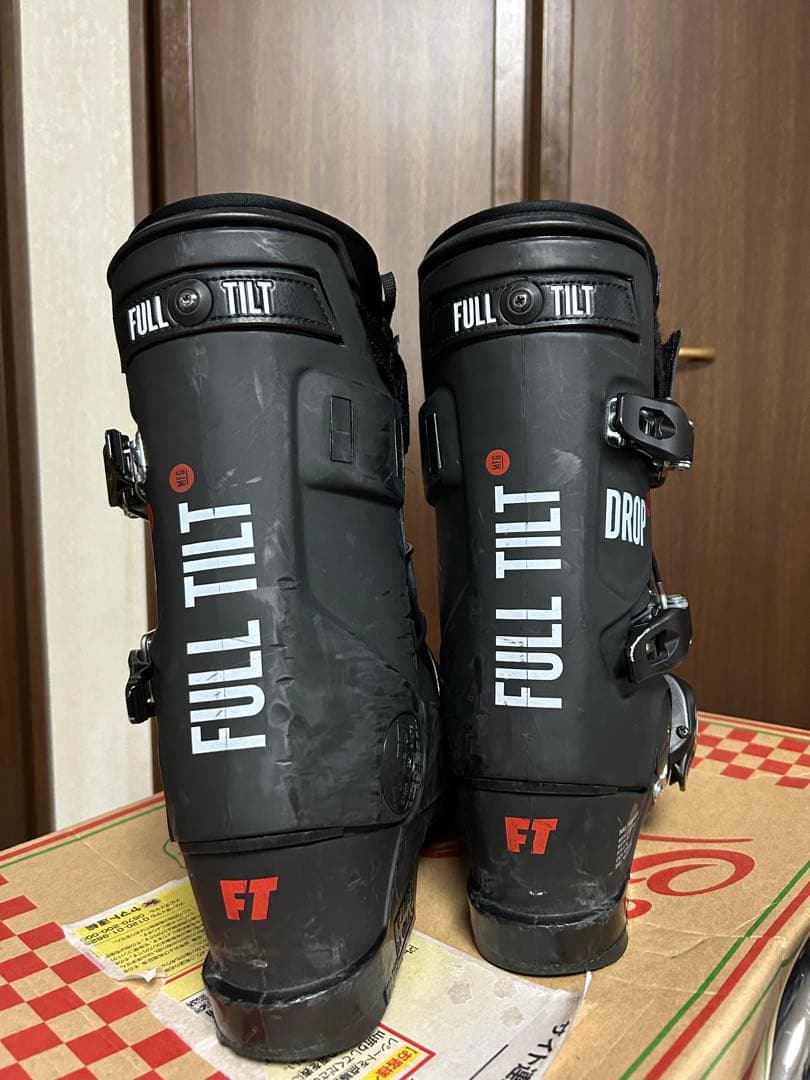 u*6様 FULL TILT フルチルト DROP KICKスキー ブーツ 27