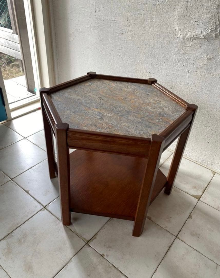 BROOKS HEXAGON TABLE （グレー）