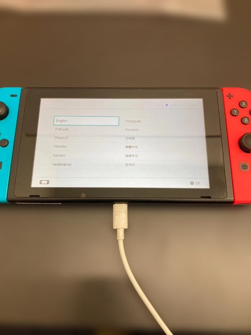 Nintendo Switch 本体 ネオンブルー / レッド