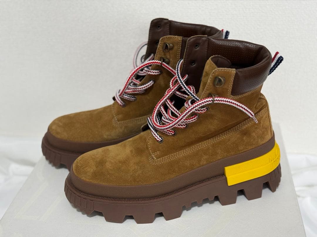 ほ*ん様 MONCLER ブラウン スエードアンクルブーツ　42 箱あり