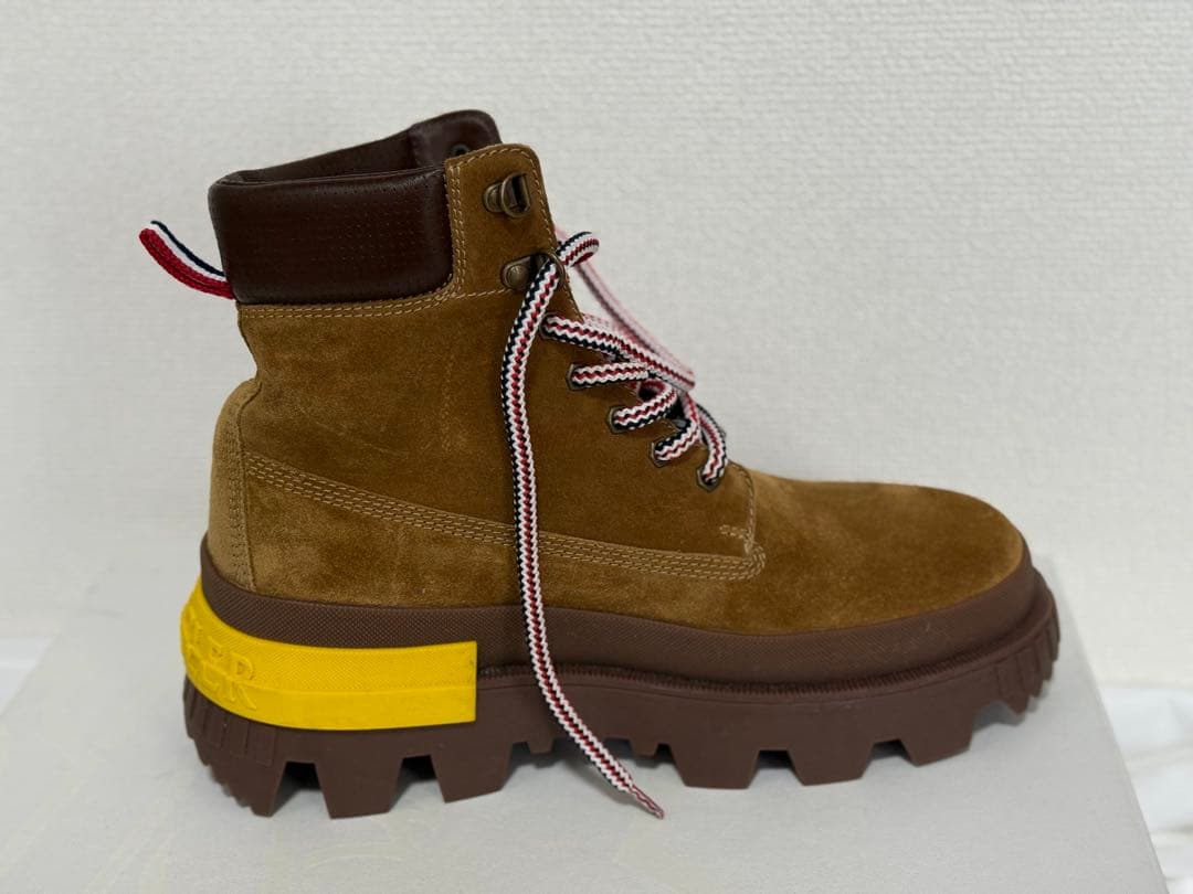 ほ*ん様 MONCLER ブラウン スエードアンクルブーツ　42 箱あり