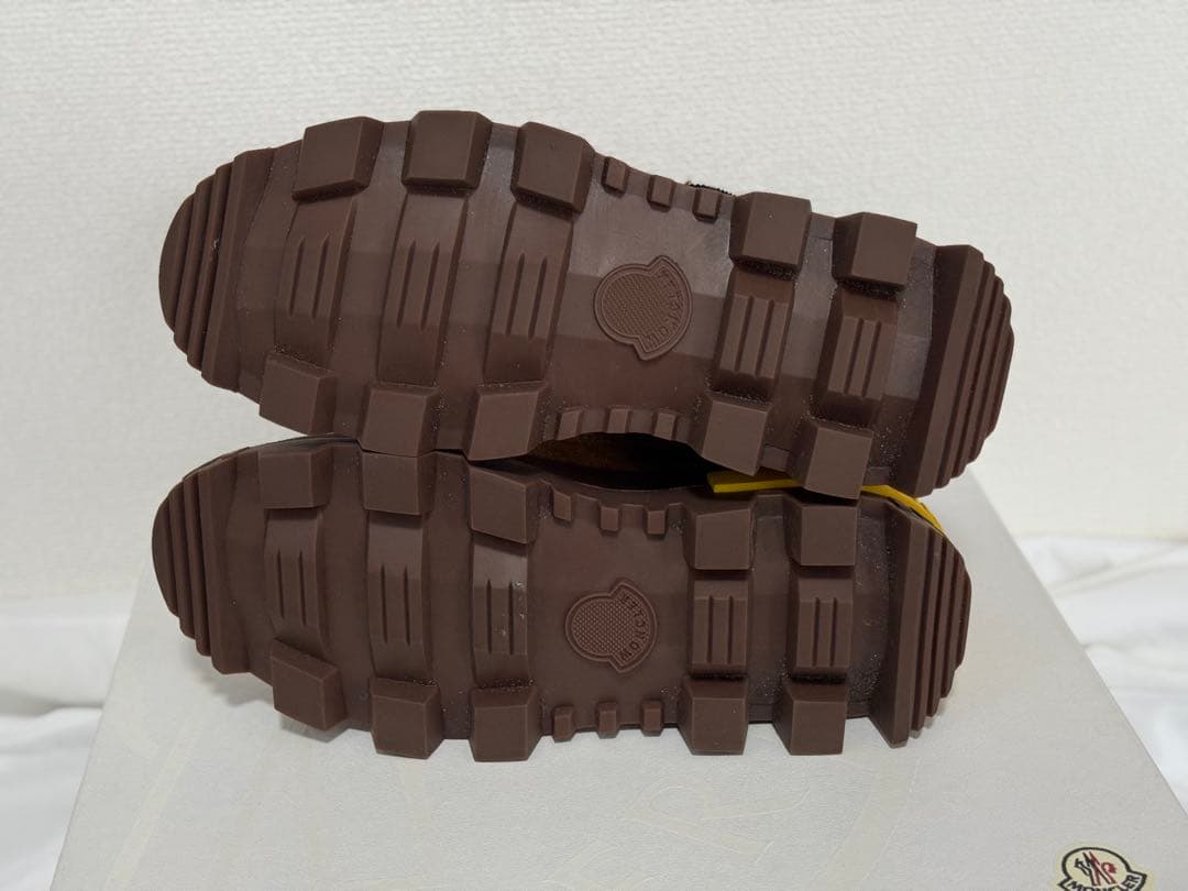 ほ*ん様 MONCLER ブラウン スエードアンクルブーツ　42 箱あり