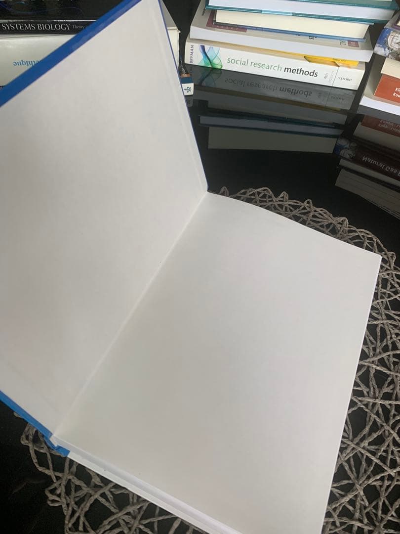 洋書 Introduction to Systems Biology