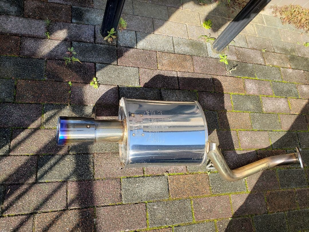 E12 ノート NISMO 柿本改マフラー