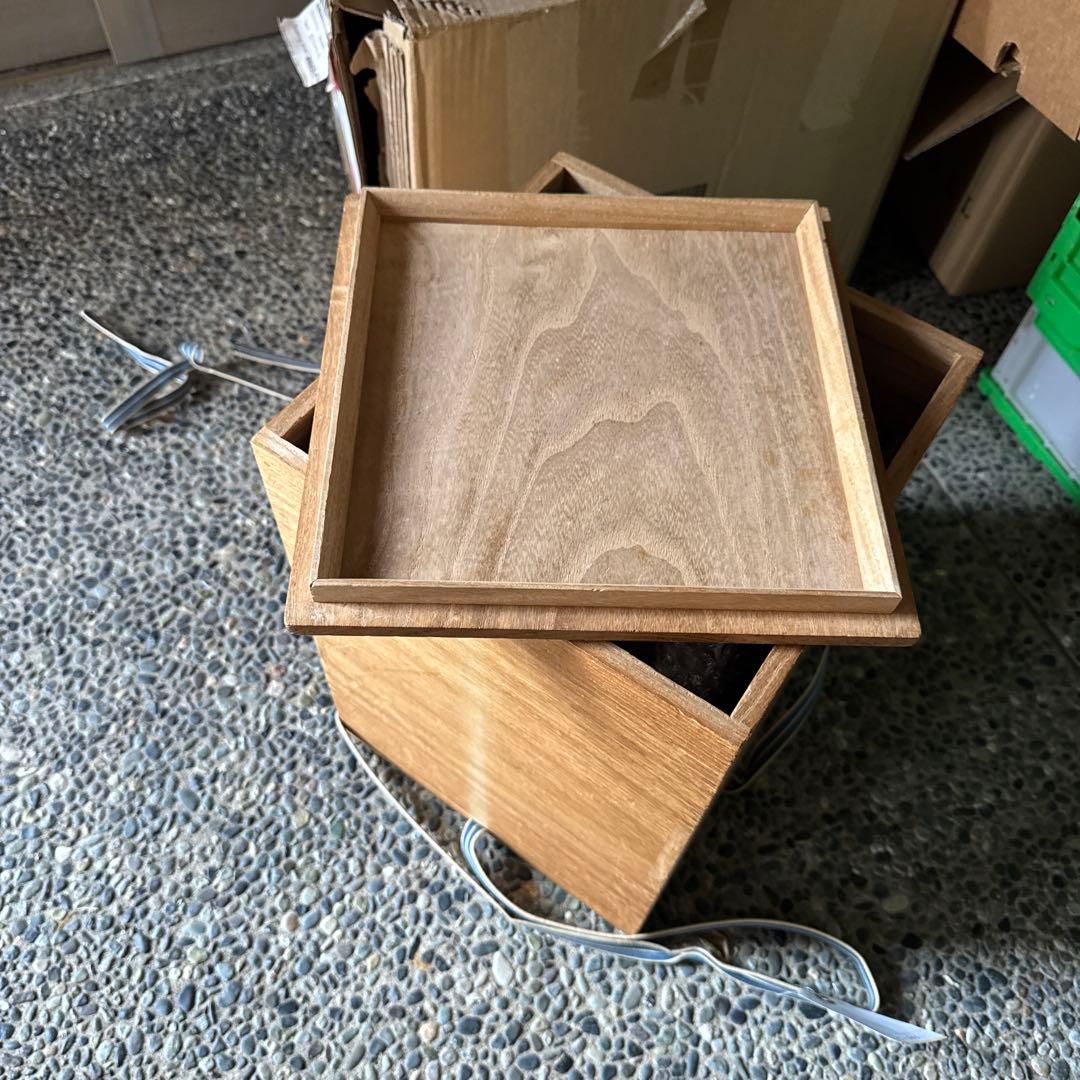 ‼️最後の値段‼️リサイクルFORT‼️new9/13唐物10‼️黒釉牡丹文梅瓶‼️箱入り