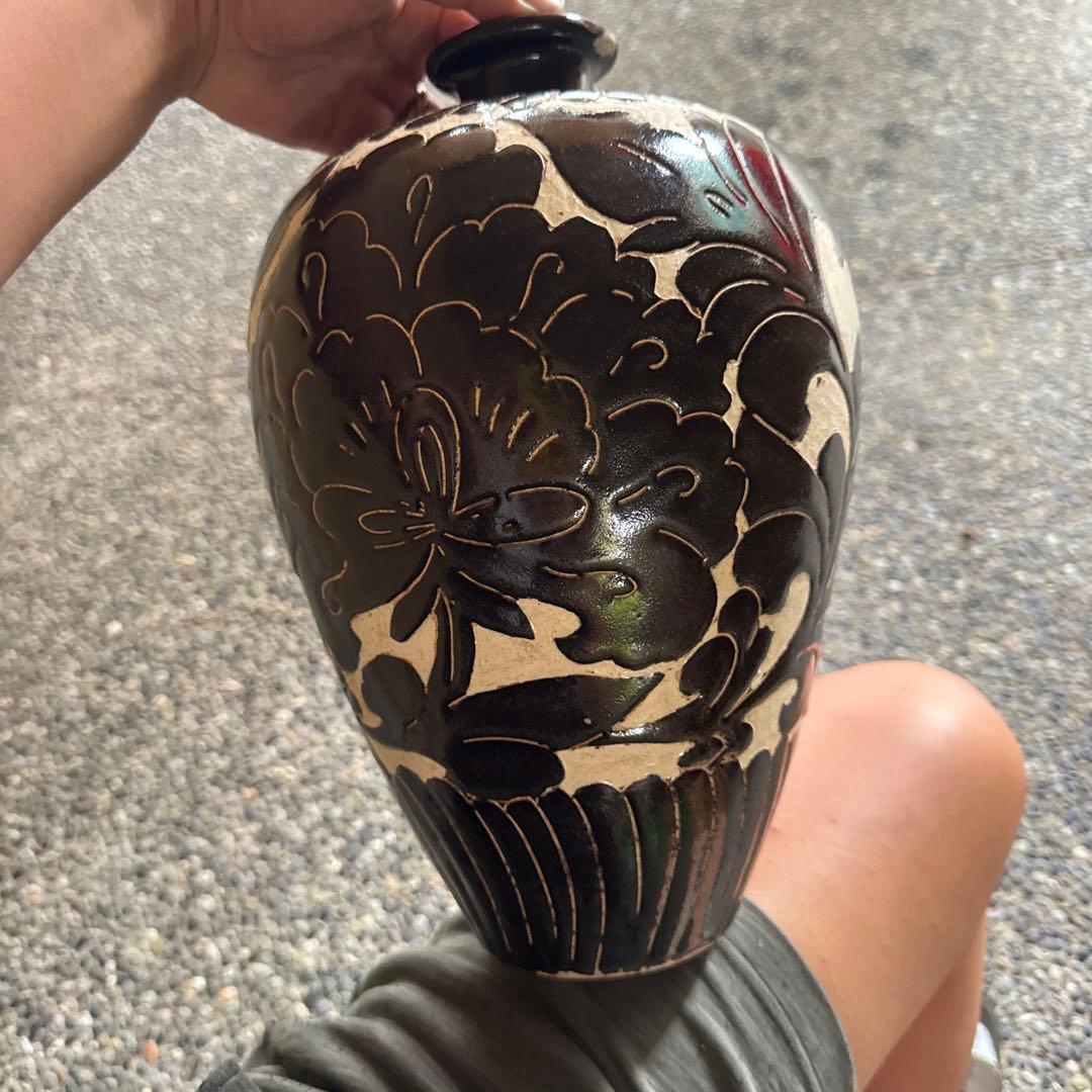 ‼️最後の値段‼️リサイクルFORT‼️new9/13唐物10‼️黒釉牡丹文梅瓶‼️箱入り