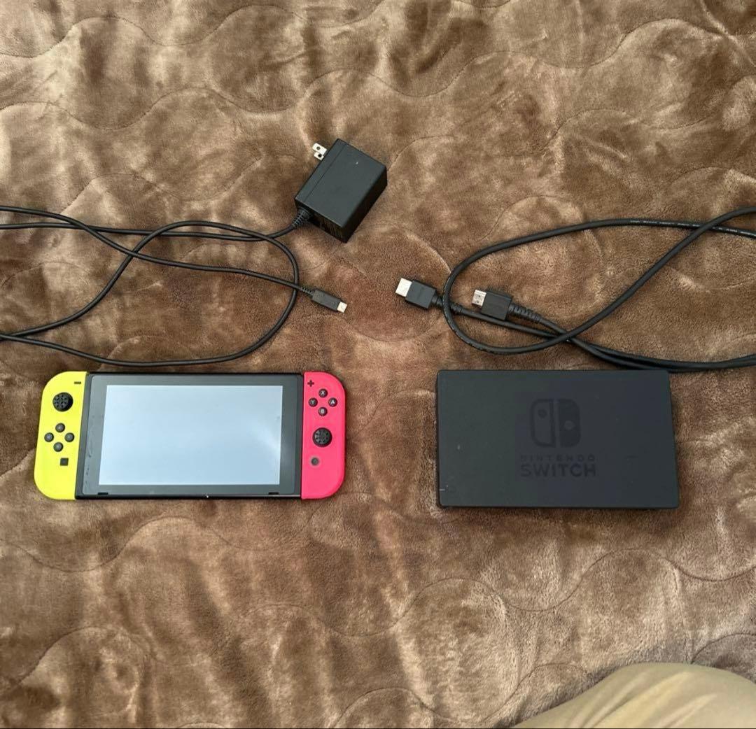 た*ー様 Nintendo Switch 本体 赤/黄 Joy-Con