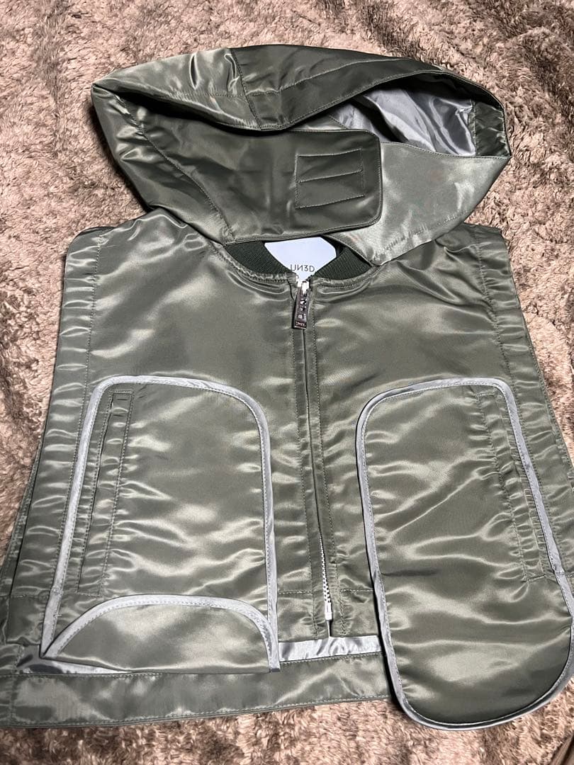 un3D.アンスリード◎フードベスト カーキ