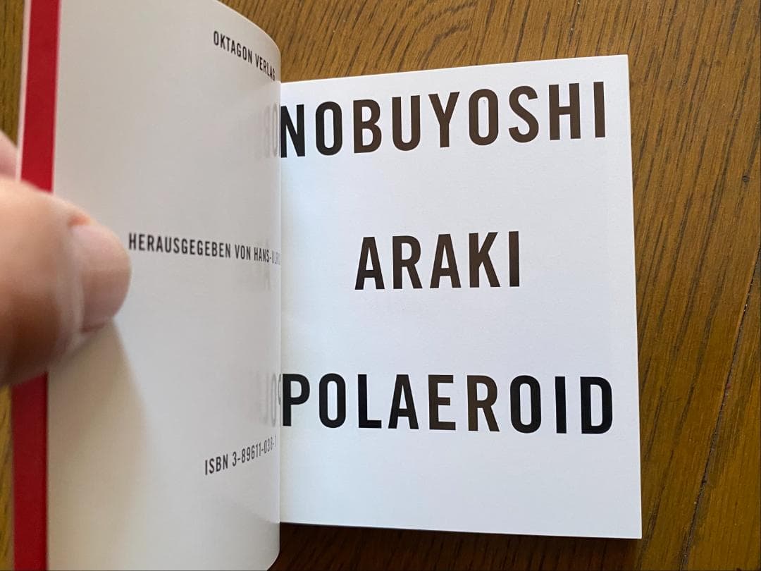 荒木経惟　写真集「POLAEROID」直筆サイン入り800部限定　カード付き
