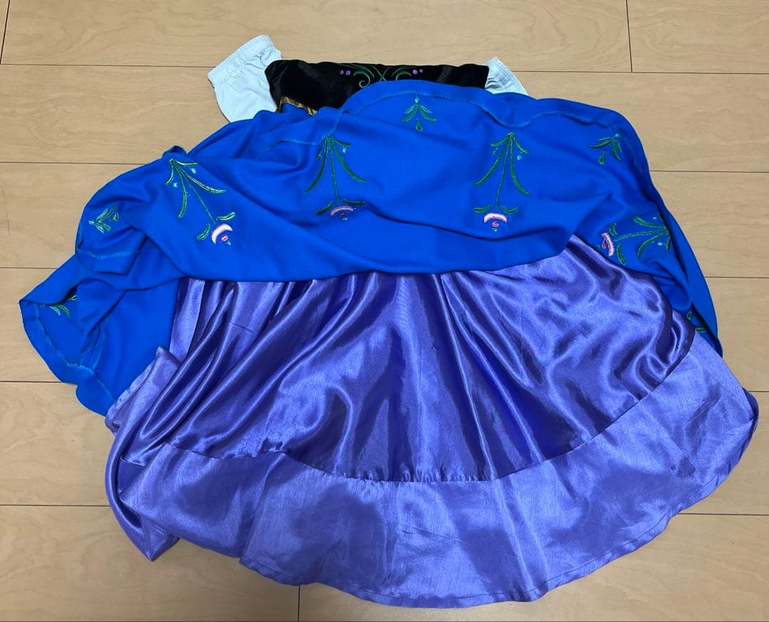 ディズニー ビビディバビディブティック アナ ドレス 120cm 廃盤品