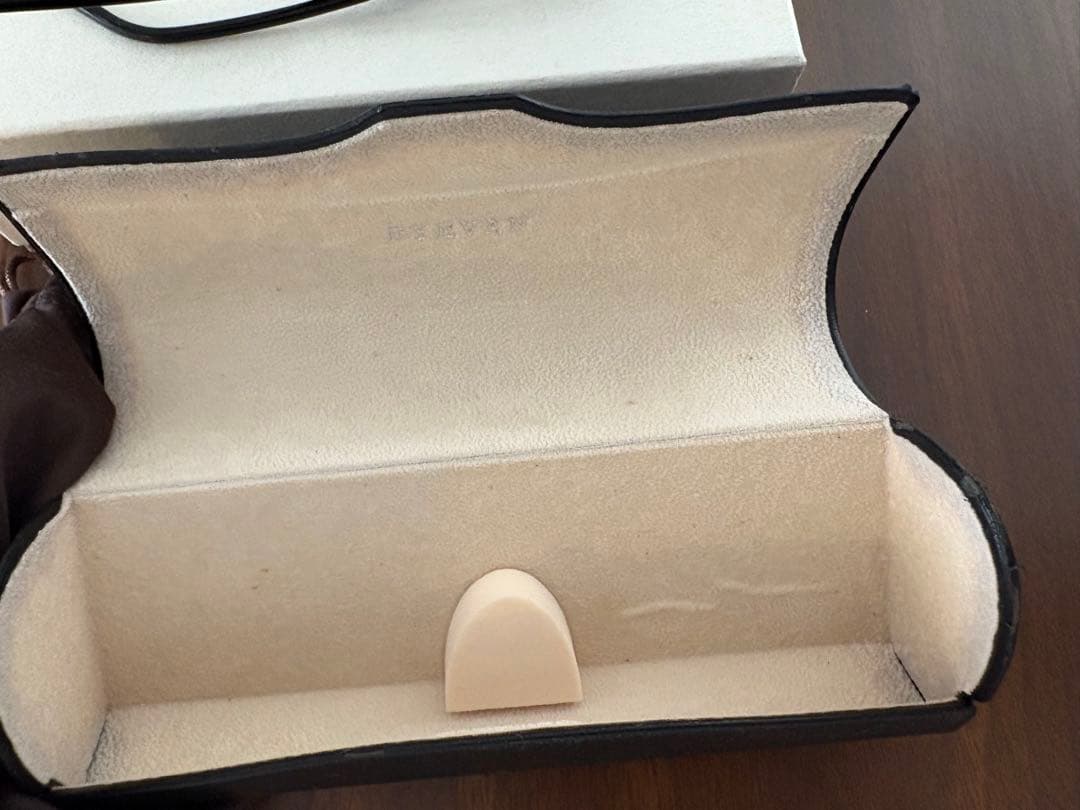 EYEVAN（アイヴァン）　48◻︎20-145 度入り