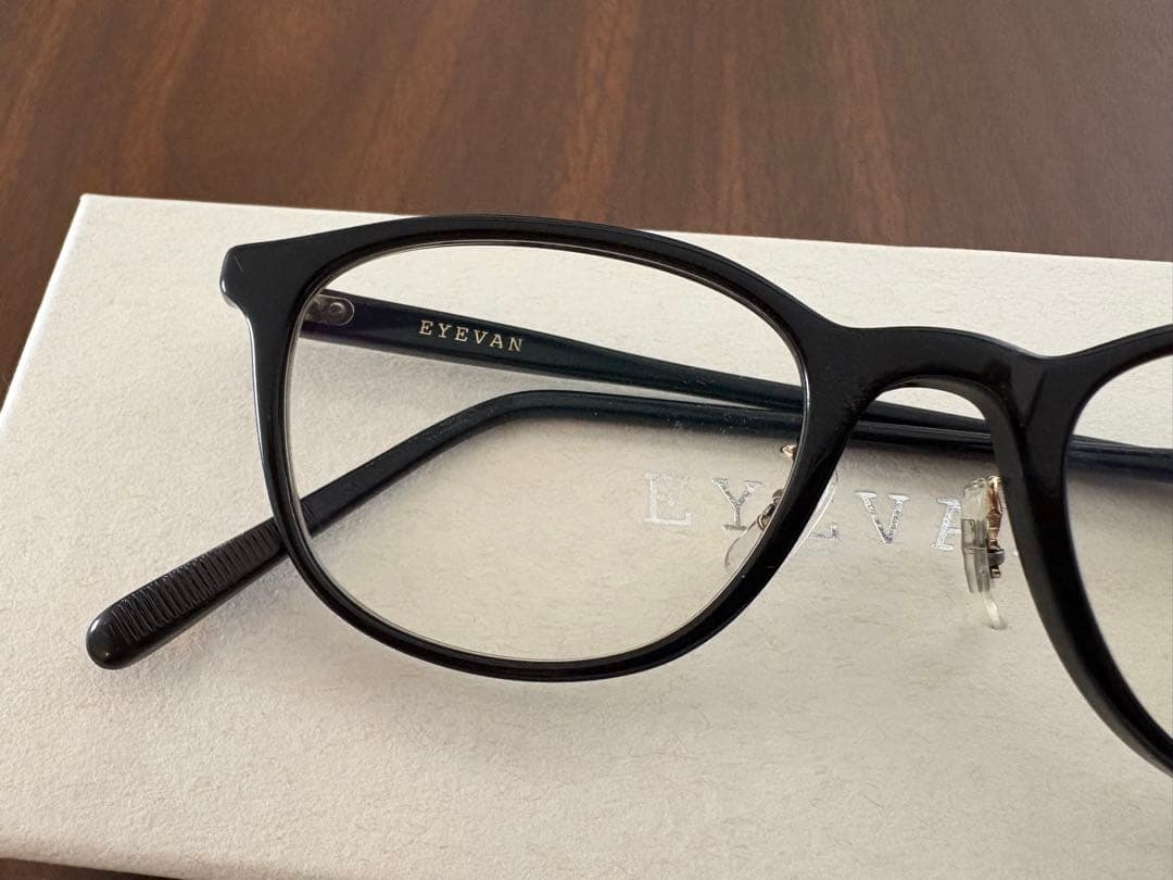 EYEVAN（アイヴァン）　48◻︎20-145 度入り