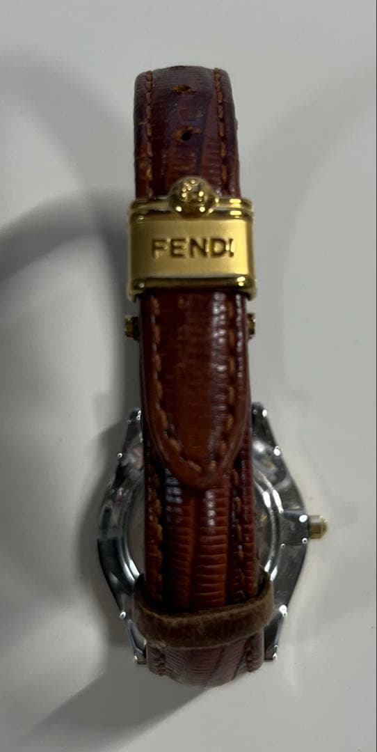 FENDI アナログ腕時計 ゴールド/ブラウン