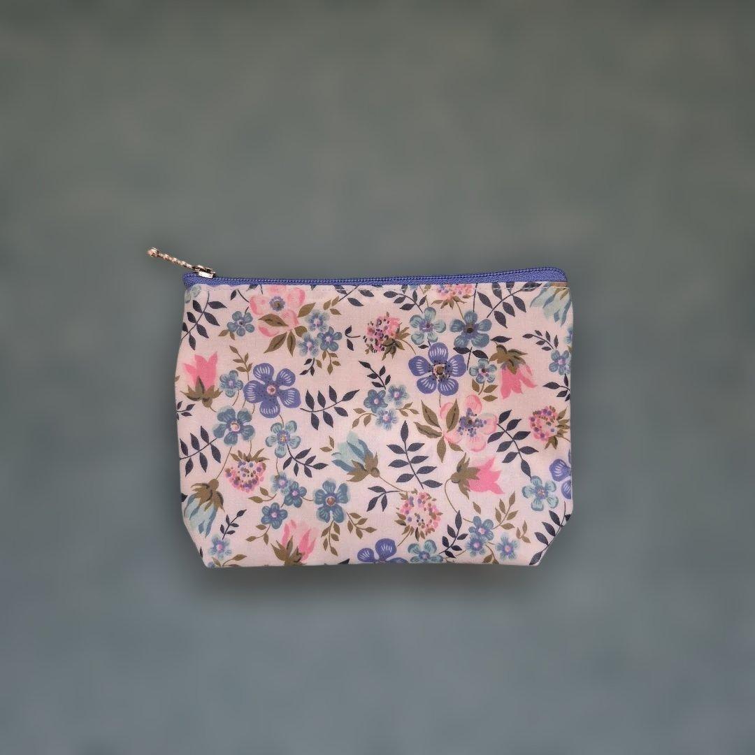 yuリバティマスクケース全13点