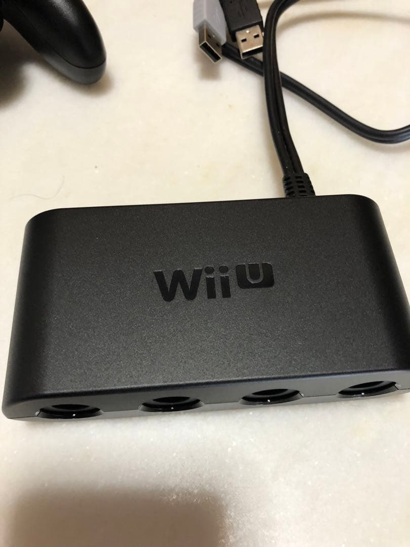 純正品　ゲームキューブコントローラ　スマブラブラック　接続タップ